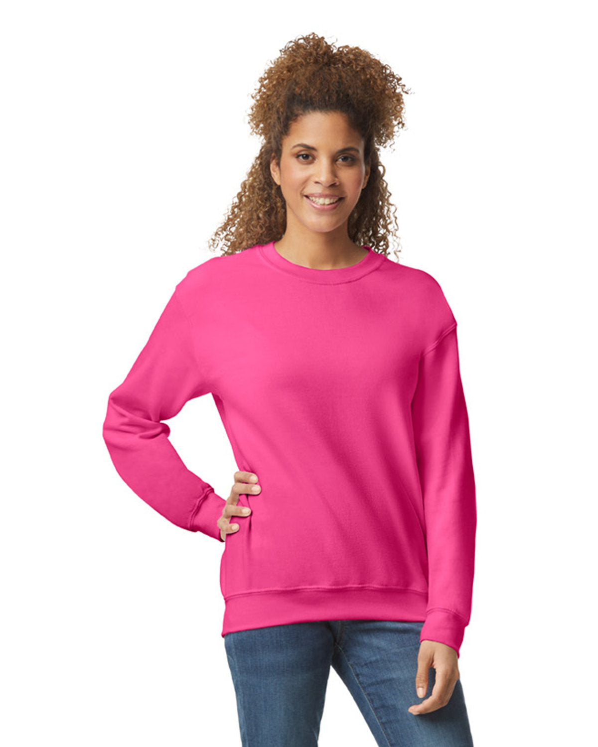 EMBRACE-WARMTH-AND-STYLE-WITH-THE-GILDAN-ADULT-HEAVY-BLENDÂ„Â¢-50-50-FLEECE-CREW