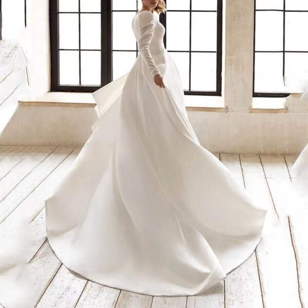 Ladies Style White Dress Satin Surface Was Thin And High French Temperament Dress Long Skirt - Image 3