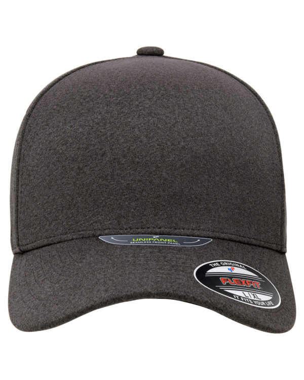 Flexfit Unipanel Melange Hat: Contemporary Elegance and Seamless Design