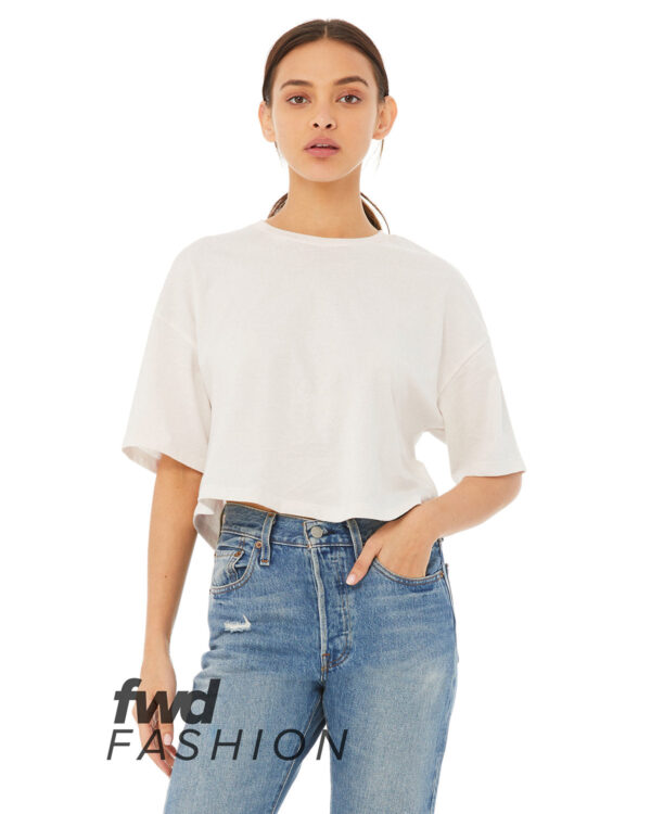 MAKE-A-BOLD-STATEMENT-WITH-THE-BELLA-CANVAS-FWD-FASHION-LADIES-JERSEY-CROPPED-T-SHIRT