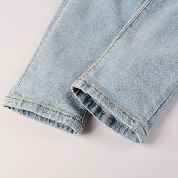 Light Colored Hot Diamond Patch With Holes In Elastic Tight Jeans For Men - Image 7