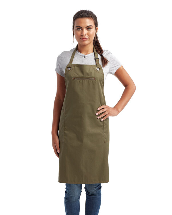 Artisan Elegance: Unveiling the 'Barley' Sustainable Bib Apron from the Artisan Collection by Reprime - Image 4