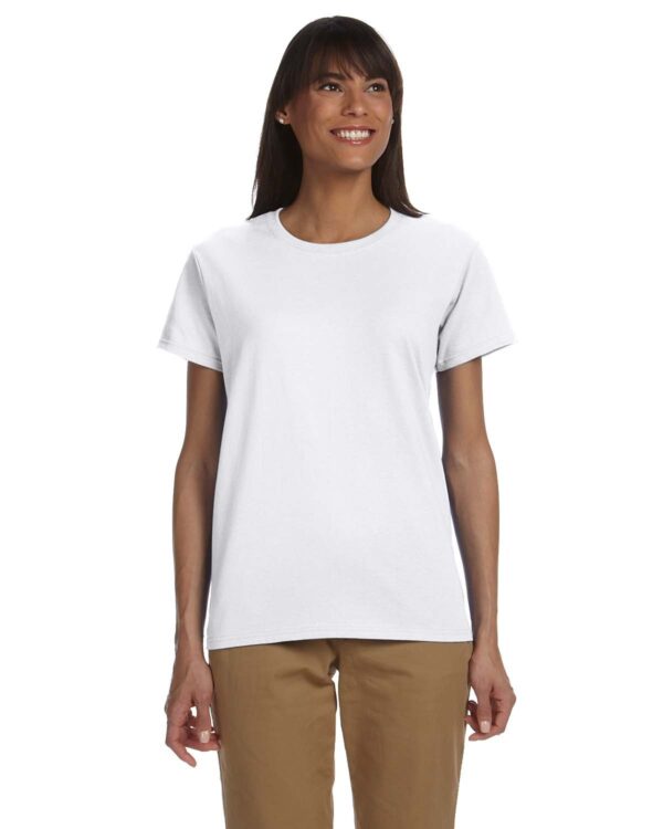 CLASSIC-COMFORT-AND-VERSATILITY-GILDAN-LADIES-ULTRA-COTTONÂ®-T-SHIRT-FOR-EVERY-OCCASION