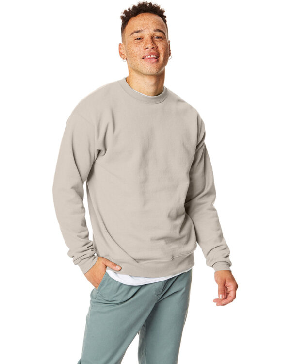 STAY-COZY-AND-SUSTAINABLE-WITH-THE-HANES-UNISEX-ECOSMARTÃ‚Â®-50-50-CREWNECK-SWEATSHIRT